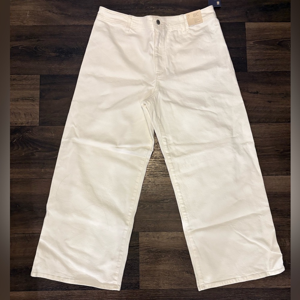Universal Thread Cream Wide Leg Pants - Picture 2 of 3